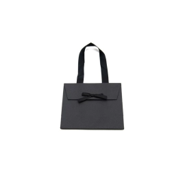 Customized Paper pouches Gift bag with Kelly handles