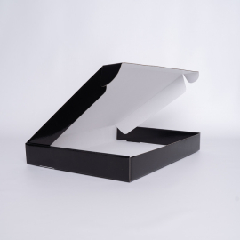 POSTPACK LAMINATED | CAIXA DE ENVIO COLORIDA