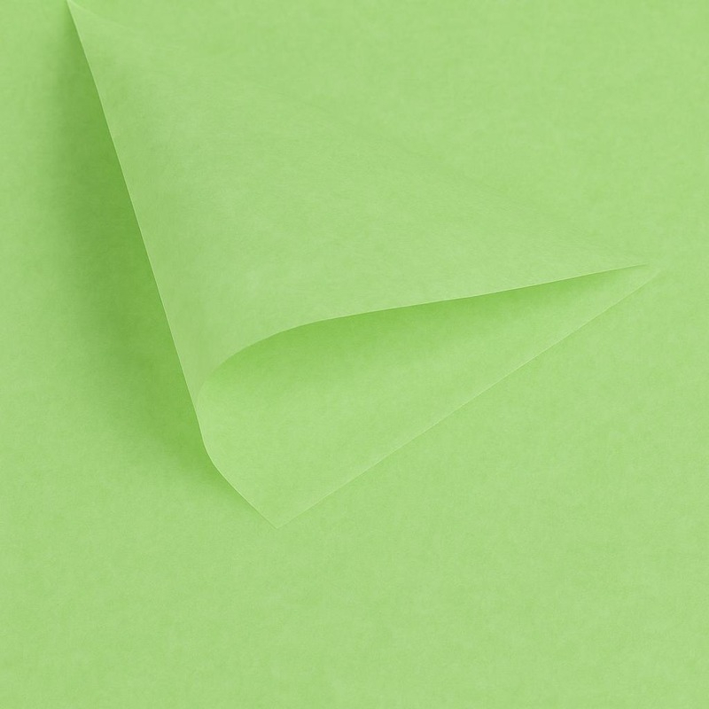 Luxurious Silkpaper delivered by racks of ± 470 sheets.